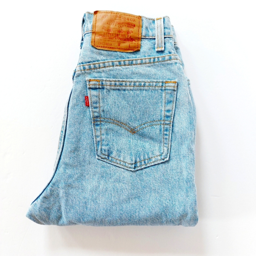 90s Tapered Light Wash Denim Jeans size 7S 100% cotton‎ Made in USA